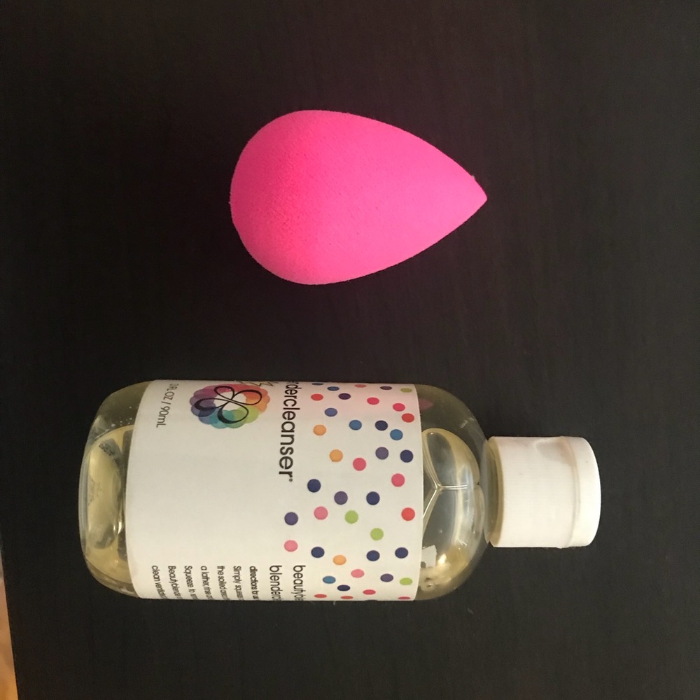Brand new Beauty blender and cleanser without box